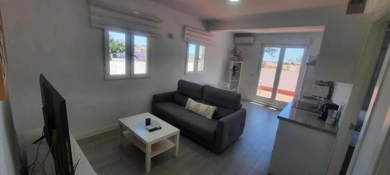 Atico Con Terraza Frente Playa Pedregalejo Appartement Málaga Buitenkant foto