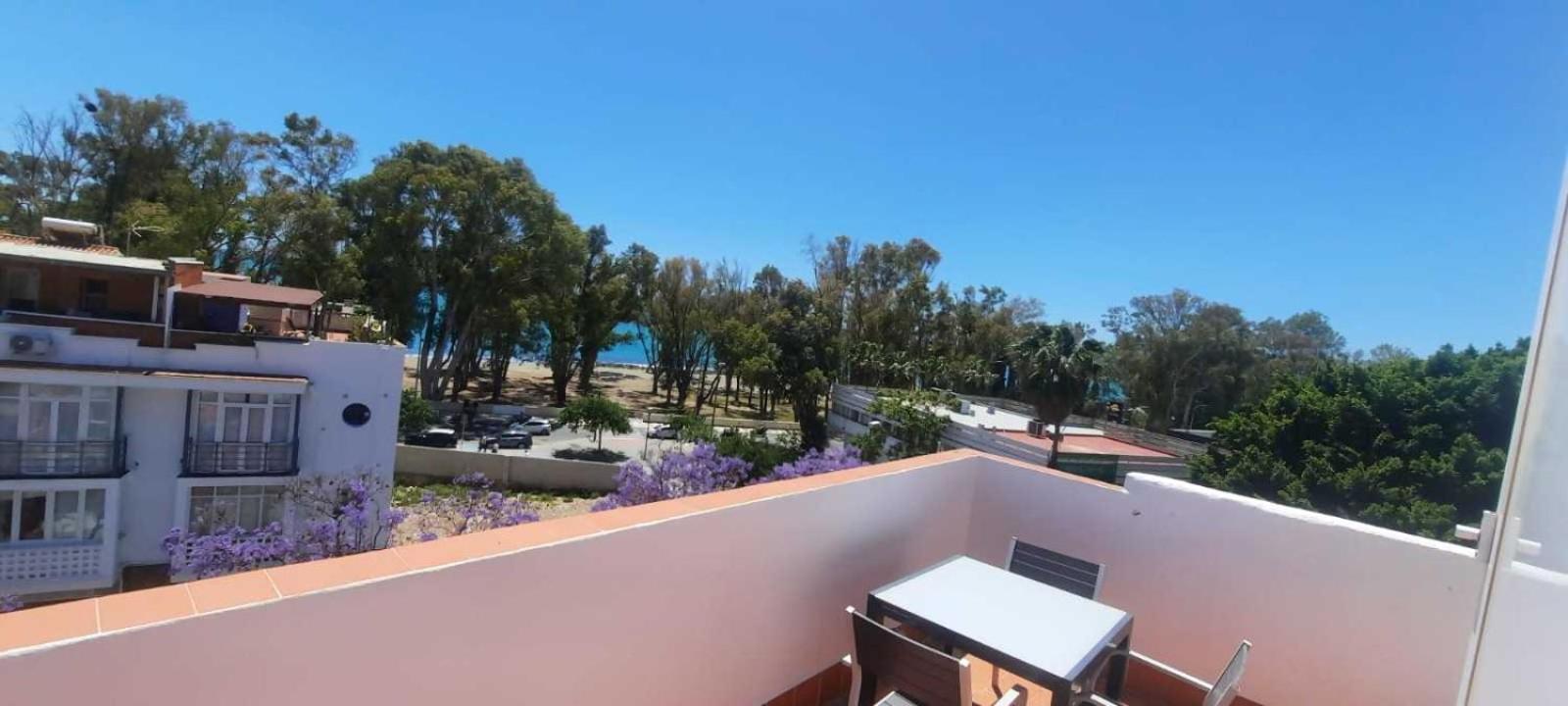 Atico Con Terraza Frente Playa Pedregalejo Appartement Málaga Buitenkant foto